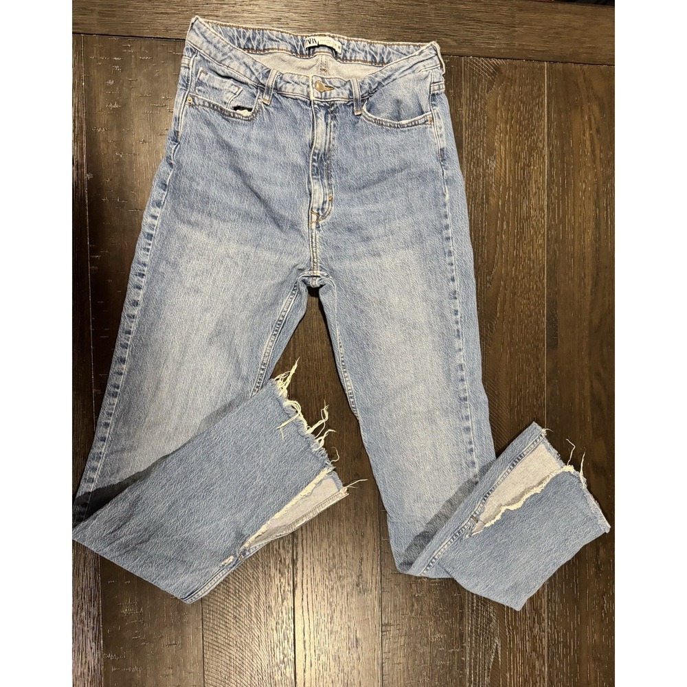 Zara Straight Leg Jeans Womens 8 Light Wash Raw Split Step Frayed Hem Blue Denim